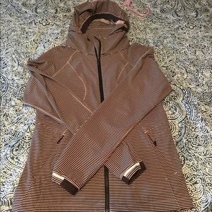 Lululemon running jacket